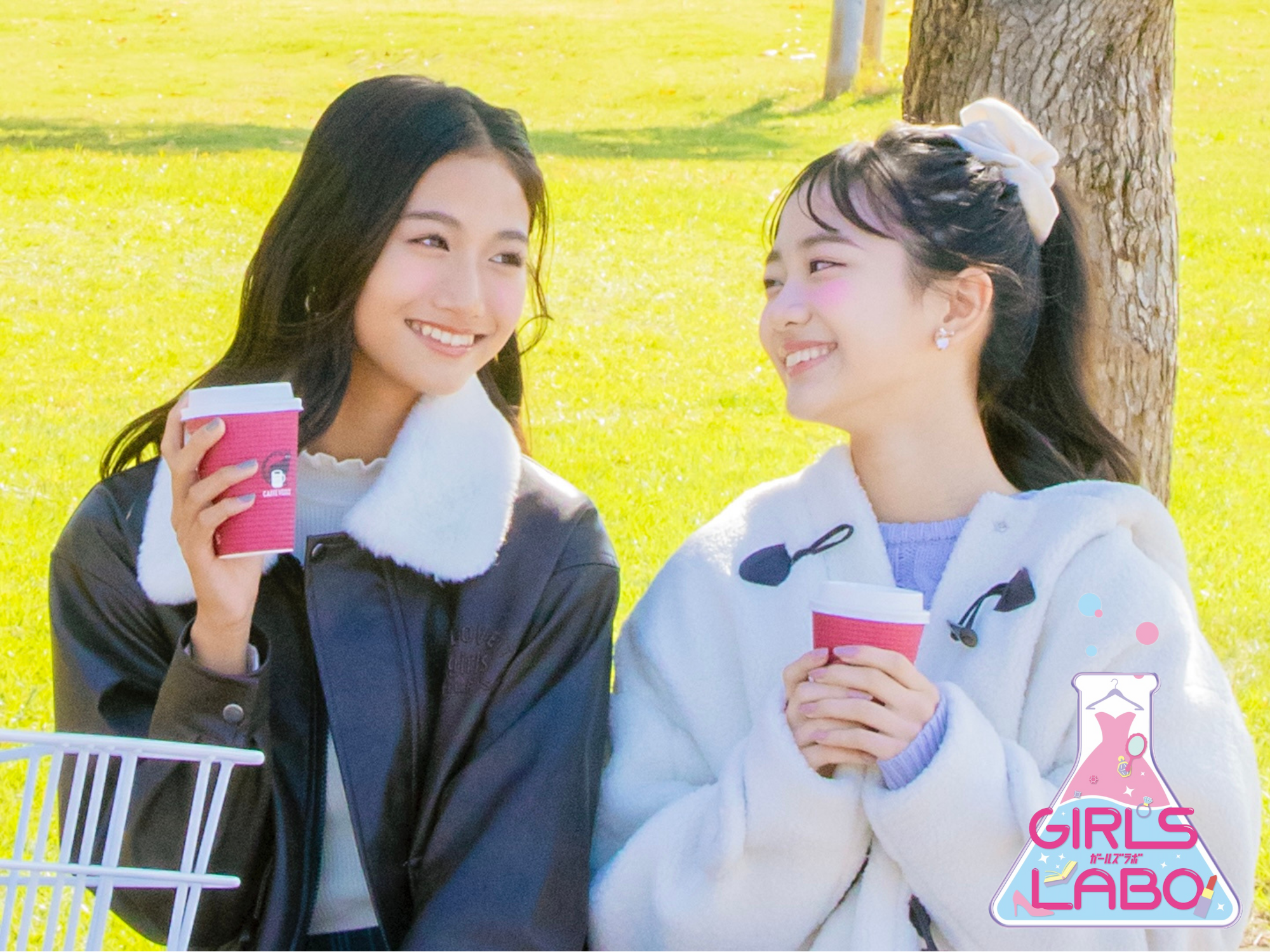 モデル：［左から］かのん、小沢 ちひな